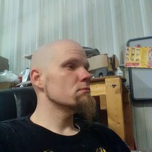 Meet your Posher, Bruce